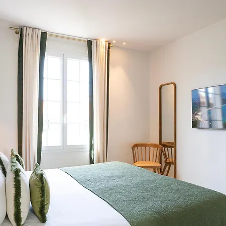 Готель Lou Cagnard