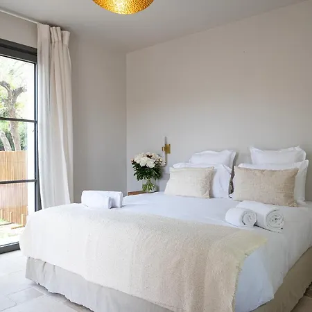 Lou Cagnard Hotel 4*