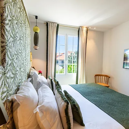 Lou Cagnard Hotell