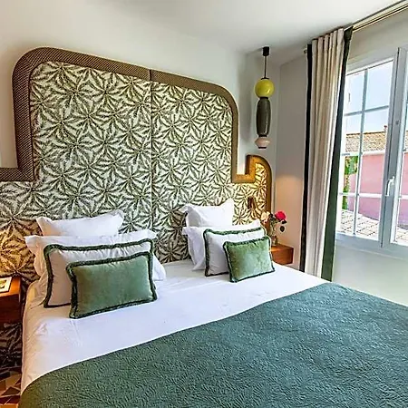 Lou Cagnard Otel 4*