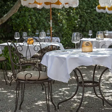 Hotel Lou Cagnard 4*