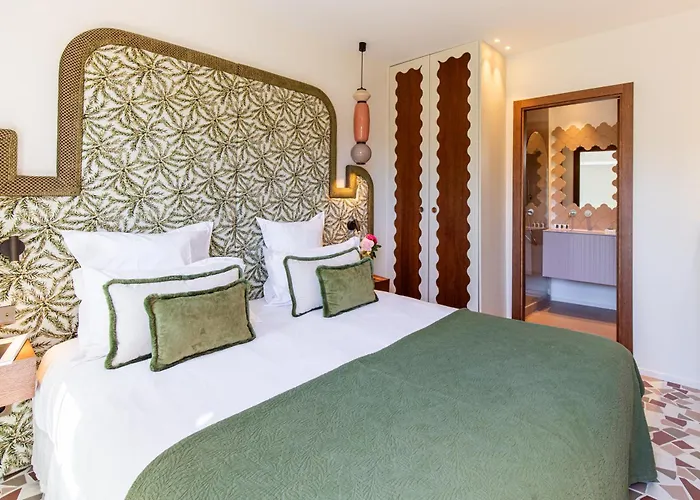 Lou Cagnard Hotel 4*